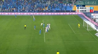 1714901661223076991.gif 曹康1比1.gif