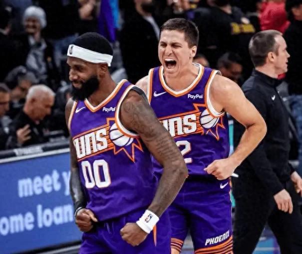 云开体育app下载-33中5！格林成太阳累赘，排队给火箭道歉，斯通下了一盘大棋